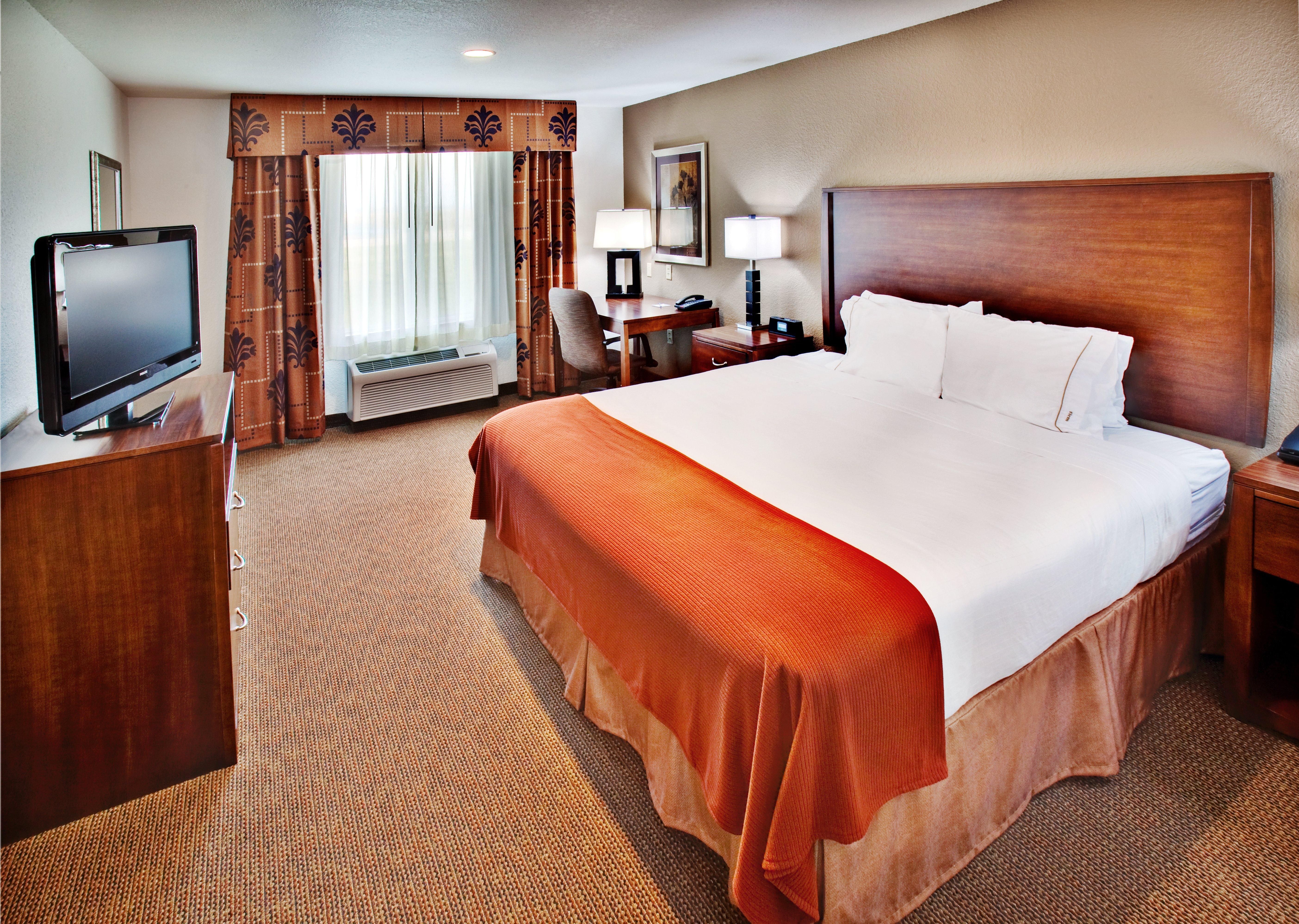 Holiday Inn Express Hotel & Suites - Dubuque West, An Ihg Hotel Room photo
